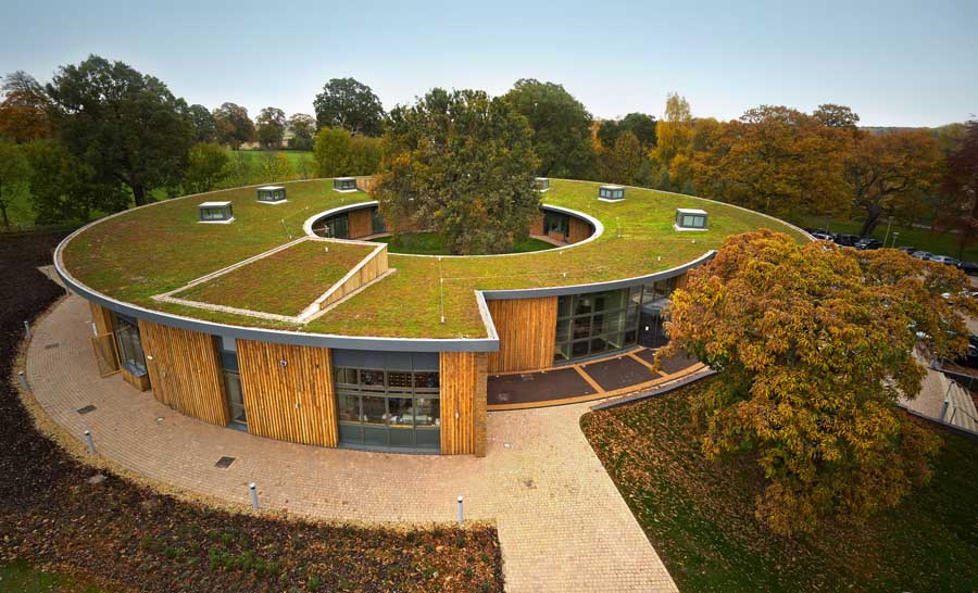 Circular green living roof